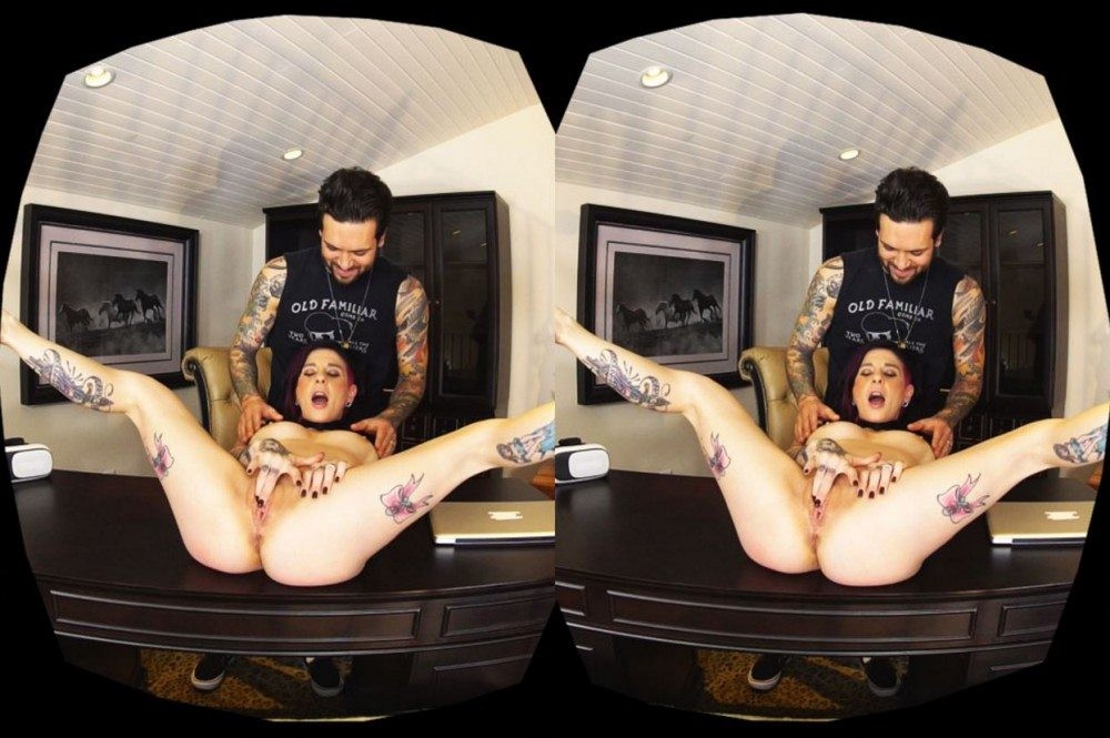 Joanna Angel Sexy Nurse VR Striptease Thrill