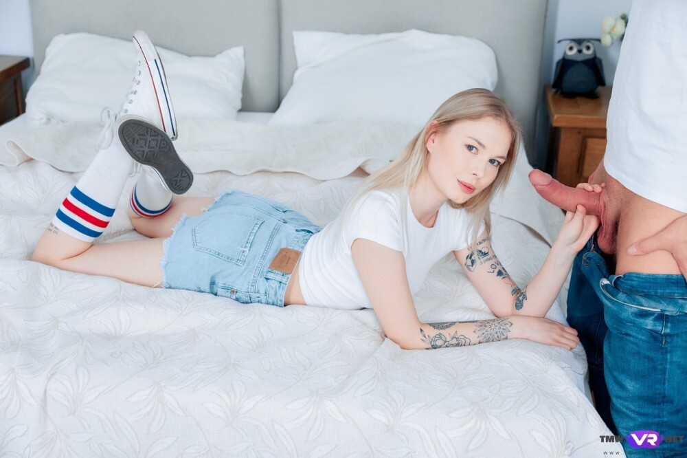 Sweetie Demands A Hard Fuck