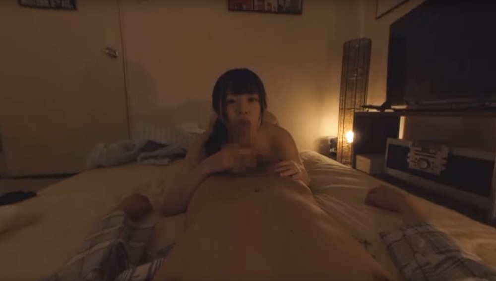 Stepsister Seduces Stepbrother - Kanon Momojiri