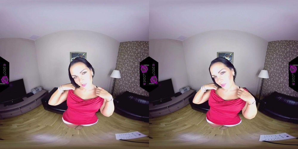 Nina Black VR Casting: Amateur Strips in VR