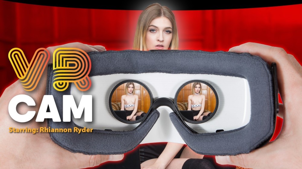 Rhiannon Ryder in Wild Teen VR Solo Action