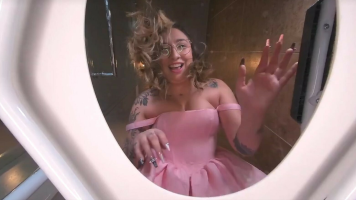 Nina Nova Sizzling Solo in Stunning 4K VR - Image 1