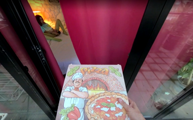 Big Sausage Pizza - Image 1