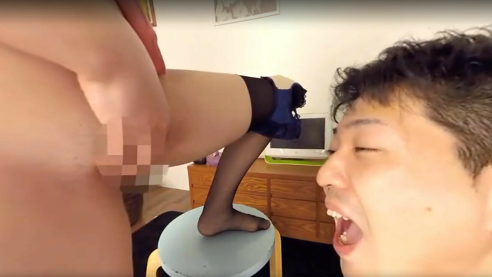 Yuma Tsukigase: Innocent Passion in Stunning VR - Image 1