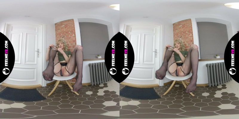 Limona Busty Teen Plays With Tights 180 3d VR - Image 5