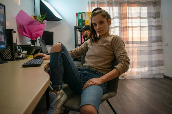 Zoe Foxxy - Office romance with a horny coworker - Image 2