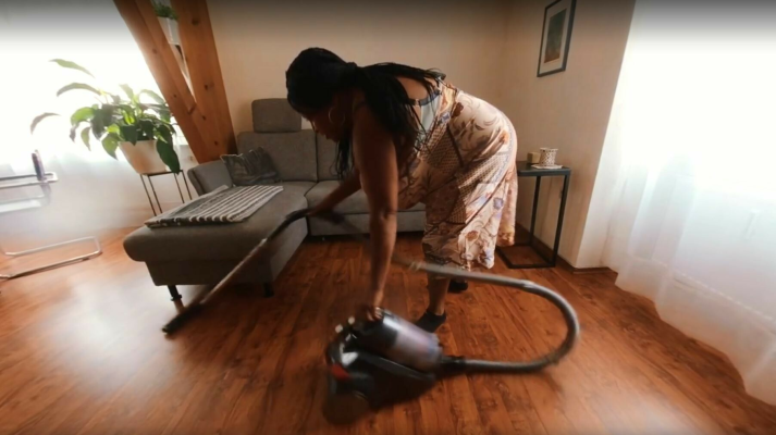 Pam's Steamy Cleaning Adventure in 4K VR - Image 2