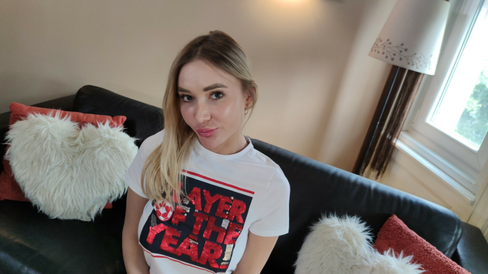 Venera Maxima's Wild Revenge in Hardcore Action - Image 1