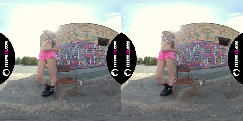 Blizard In Virtual Reality Nude Teenager Session Backstage Video - Image 3