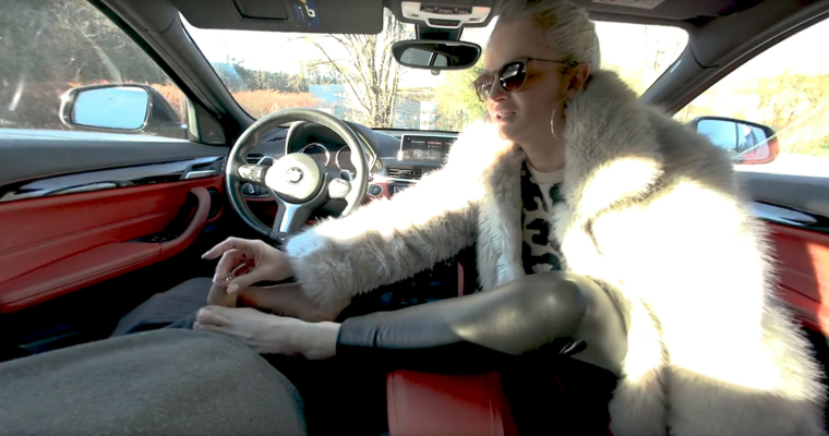 Sabdeluxe Hot Car Footjob Adventure - Image 5