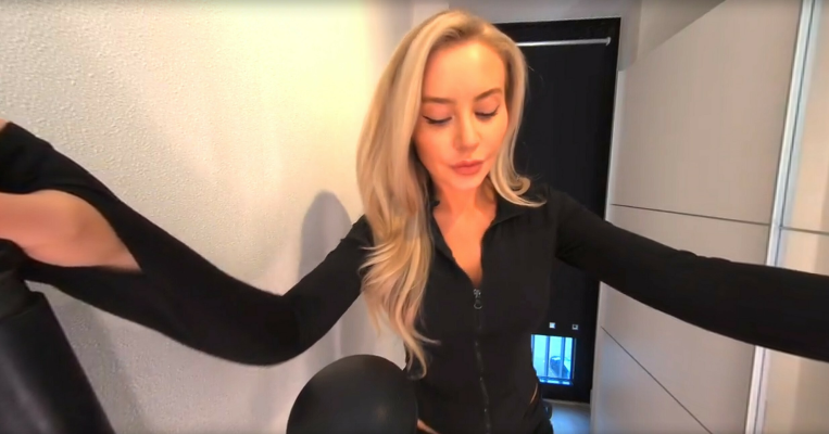 Aubrey Kalis in Sexy Stepper Seduction VR - Image 1