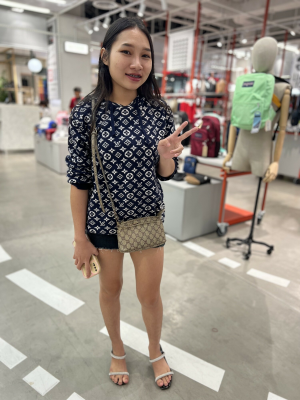 Petite 19yo Starlet NUT in Steamy VR Debut - Image 7