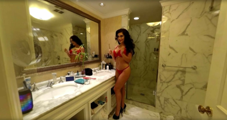 CJ Sparxx Steamy Shower to Party Glam VR - Image 5