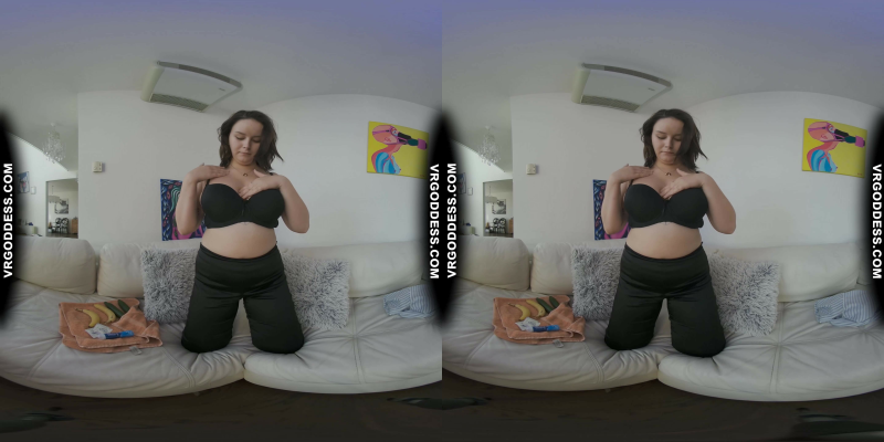 Big Boobed Vanessa Klein Masturbating With Bananas And Cucumbers On The White Casting Couch - Image 1