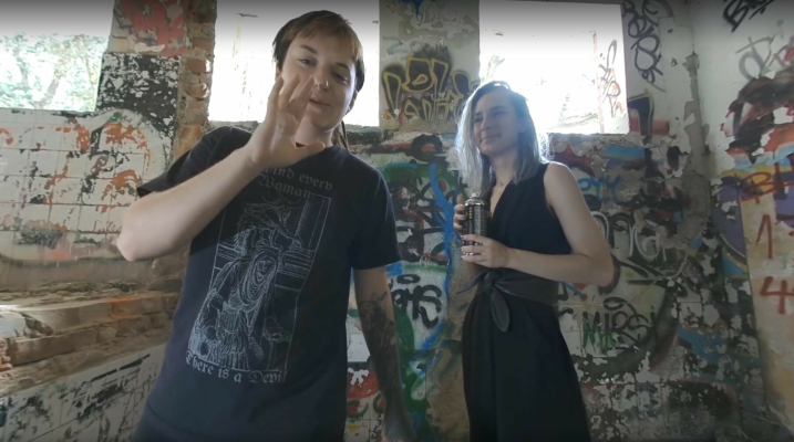 Risky Public Nude Graffiti Girls On Vacation Poppy And Brille Make Some Art Creative Porn - Image 1