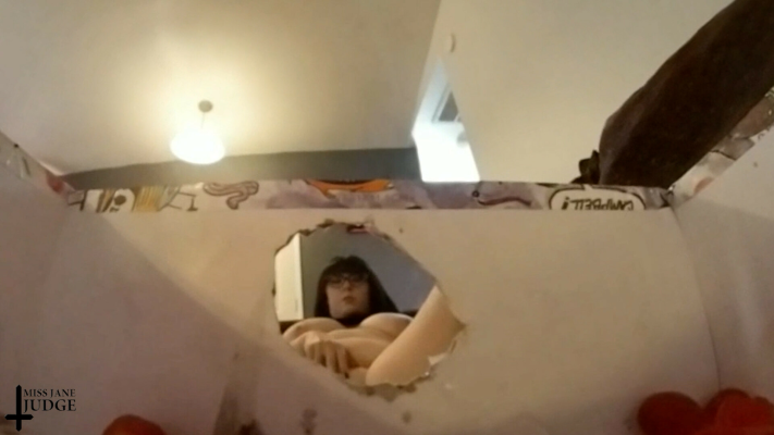 Tiny Pet for Cruel Giantess - Image 8