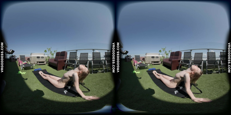 Kitty Kate Nude Yoga in Stunning Sunny VR - Image 9